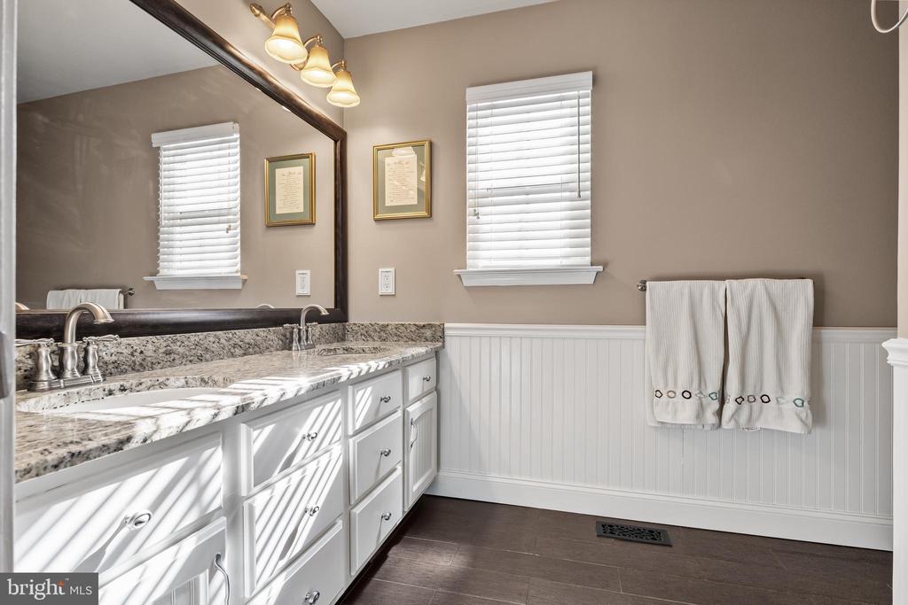153 Kerry Lynn Ct