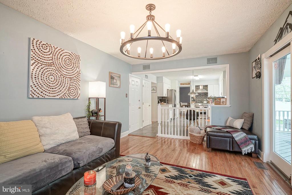 190 Dundee Dr