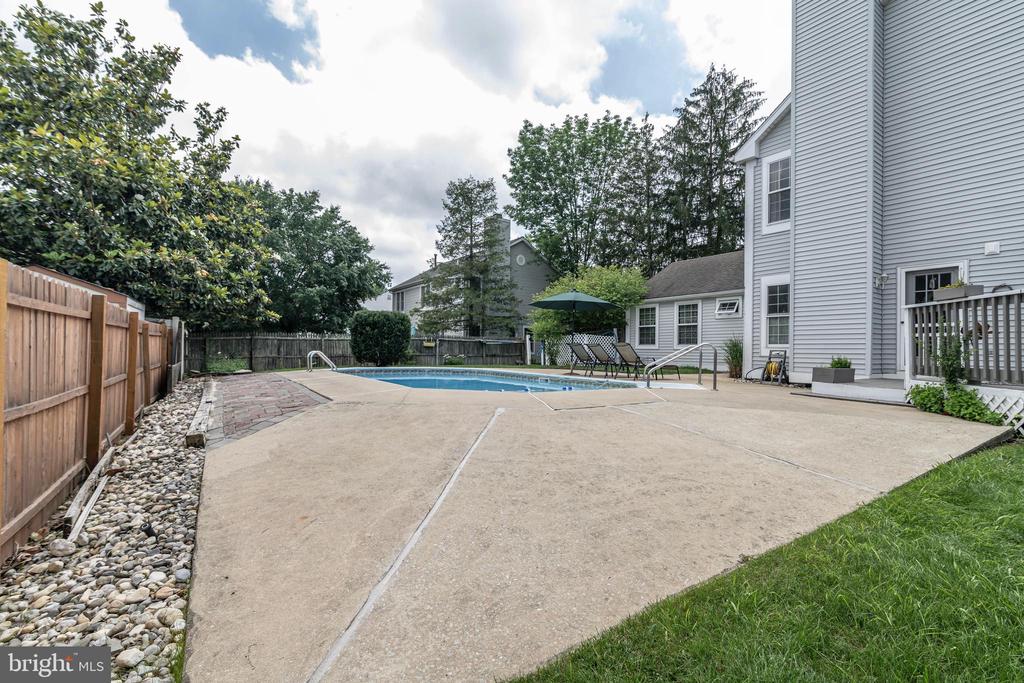 5 Bacon St