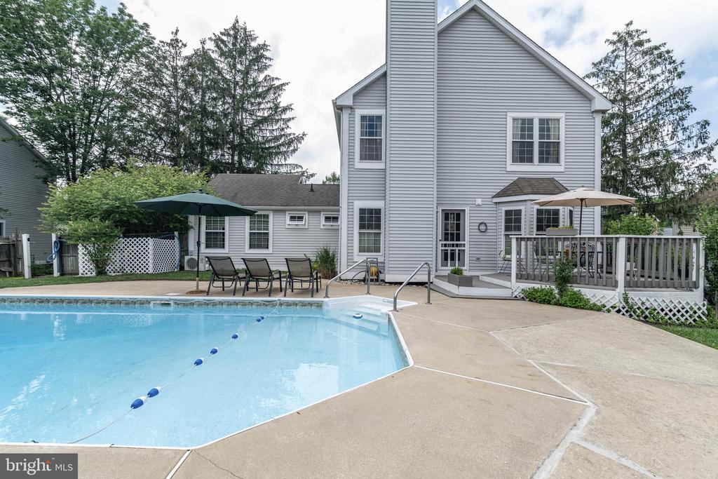 5 Bacon St
