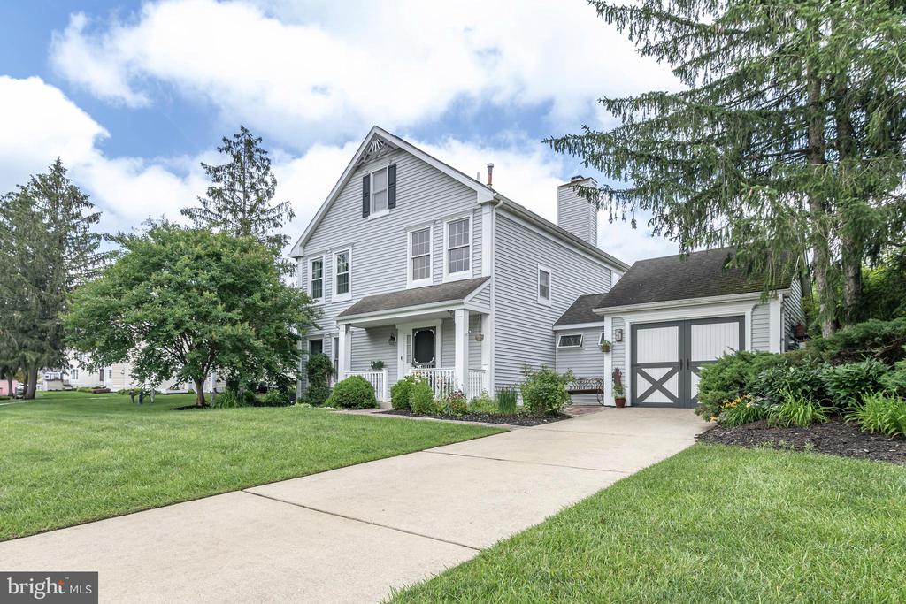 5 Bacon St