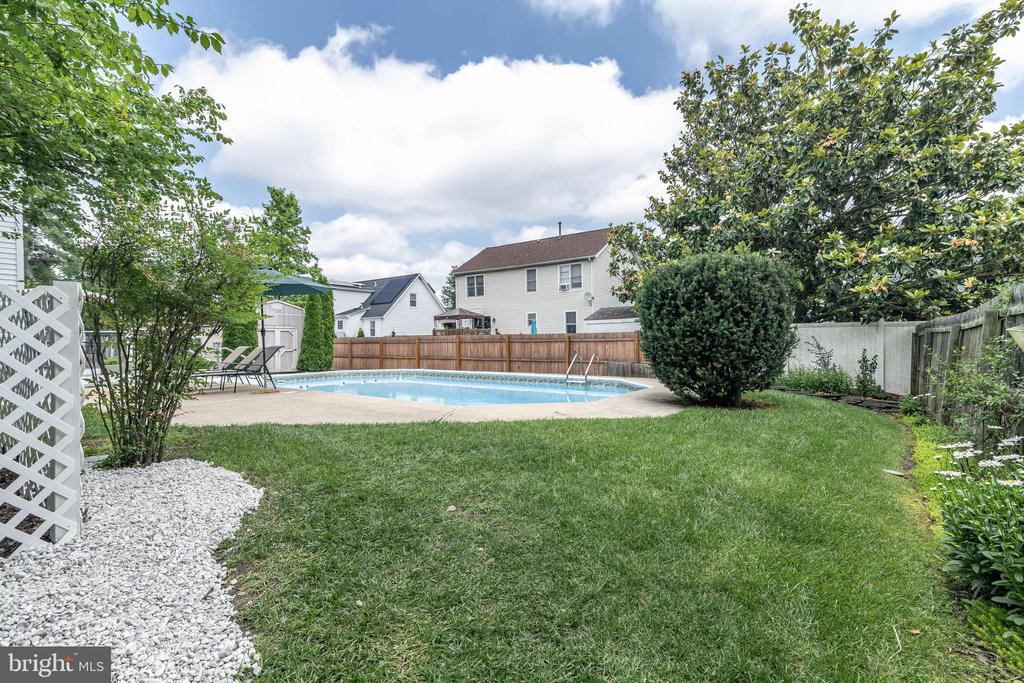 5 Bacon St