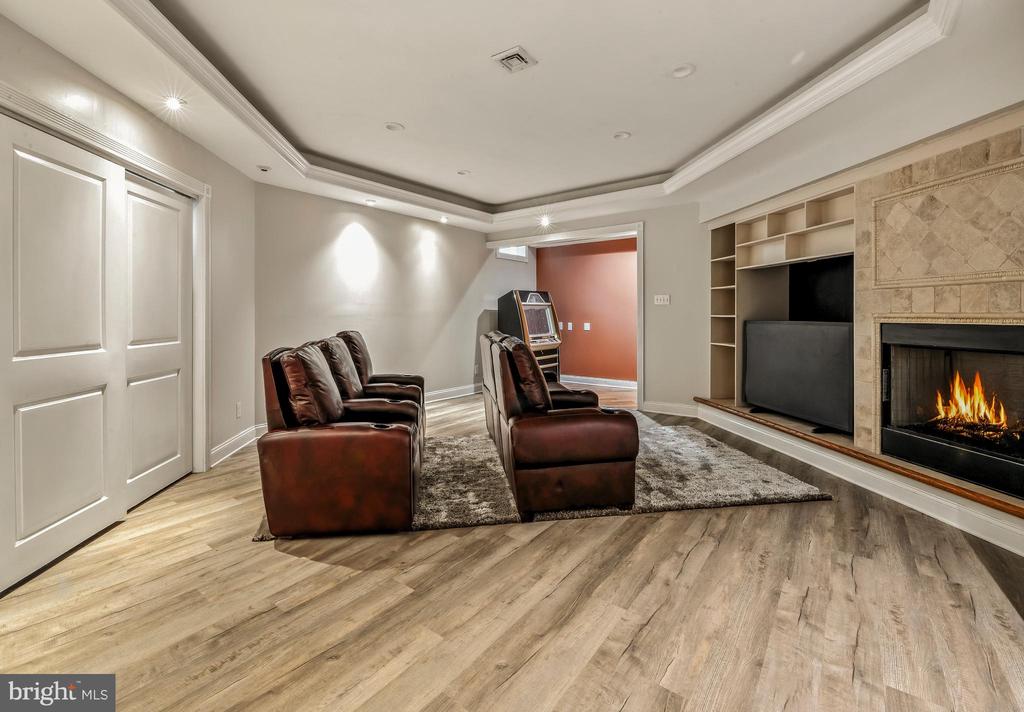 115 FOX CHASE COURT
