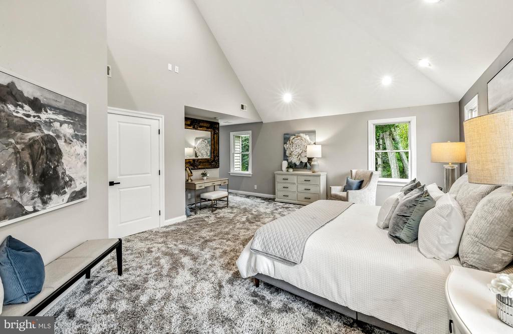 115 FOX CHASE COURT