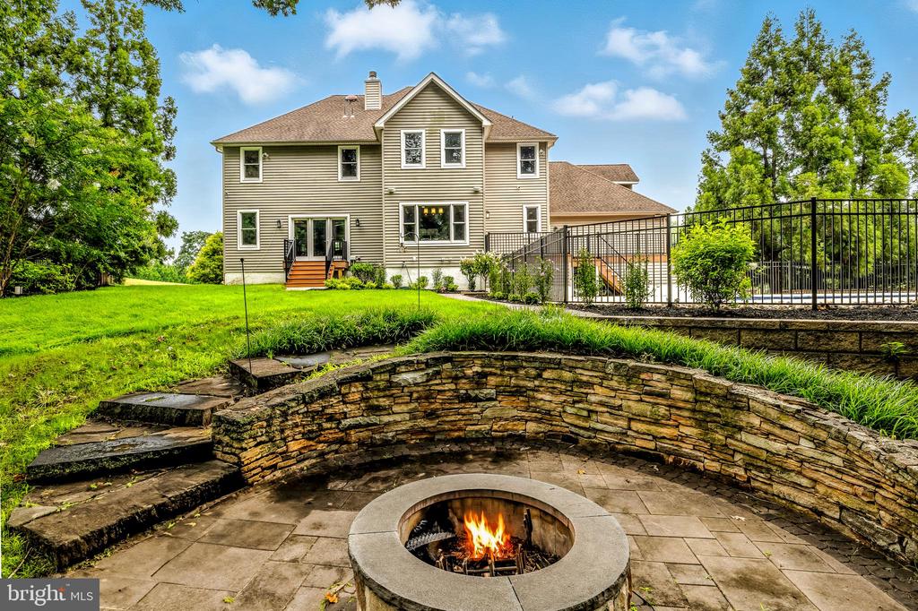 115 FOX CHASE COURT