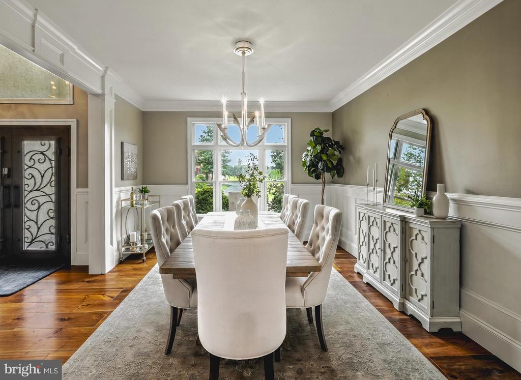 115 FOX CHASE COURT