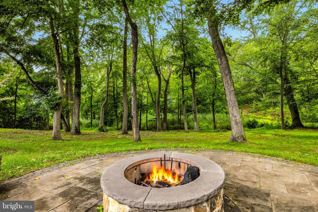 115 FOX CHASE COURT