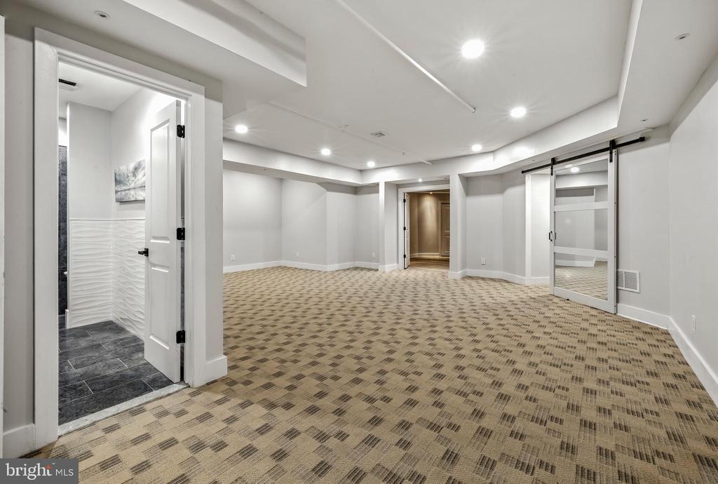 115 FOX CHASE COURT