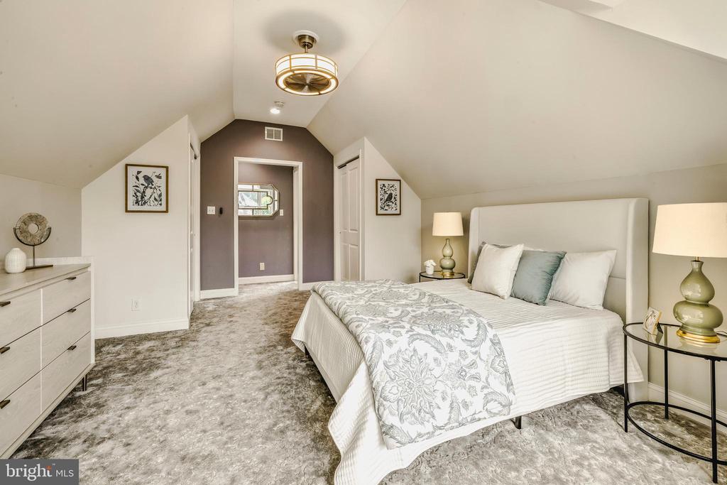 115 FOX CHASE COURT
