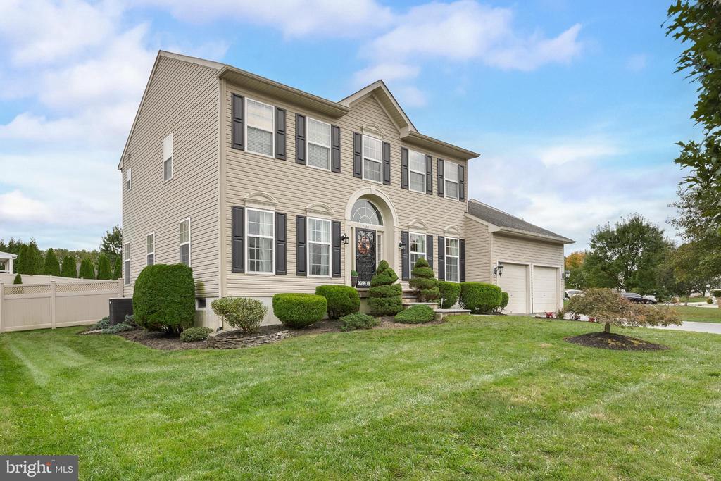 1430 CRANLEIGH LANE