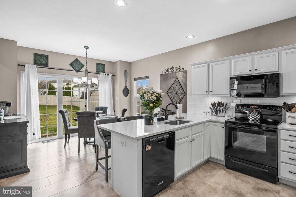 1430 CRANLEIGH LANE