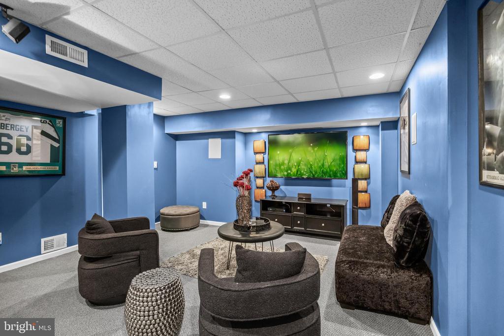 1430 CRANLEIGH LANE