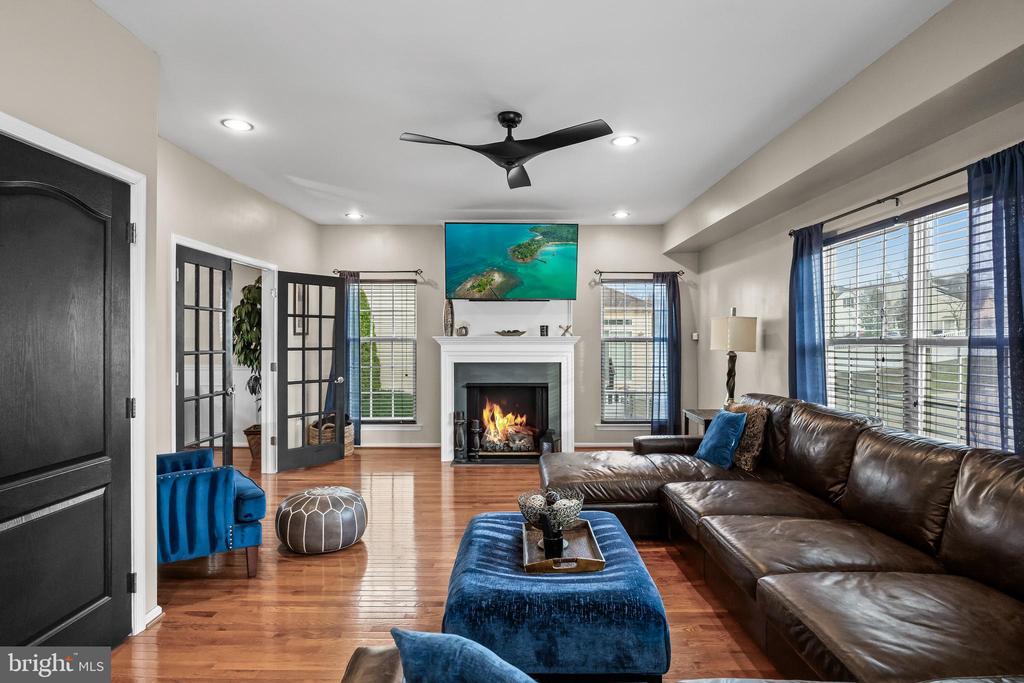 1430 CRANLEIGH LANE