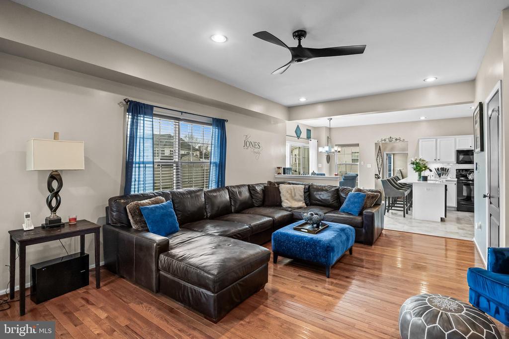1430 CRANLEIGH LANE