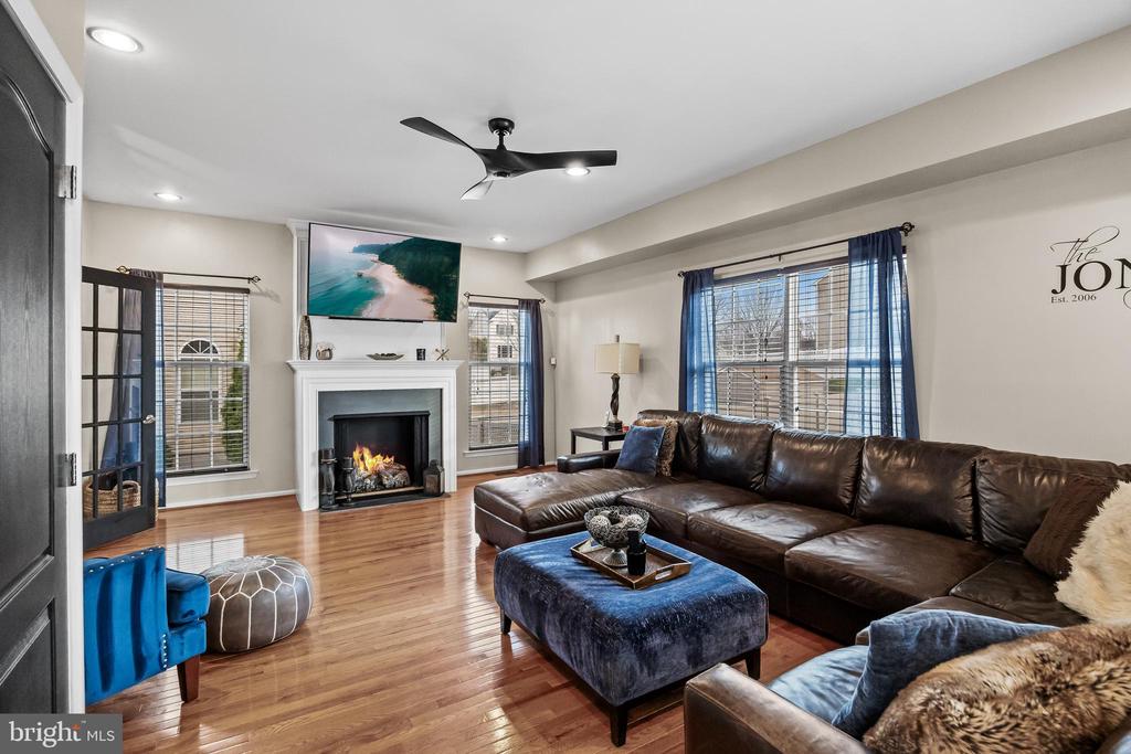 1430 CRANLEIGH LANE