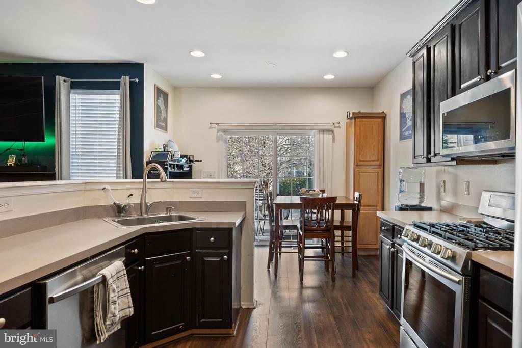 171 RITTENHOUSE
