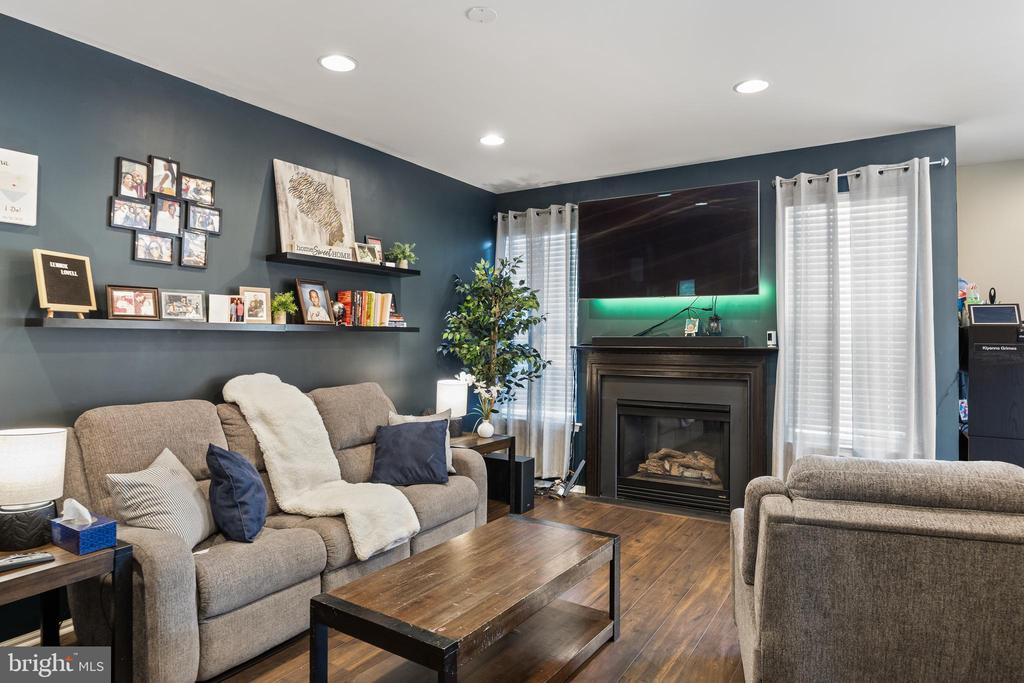 171 RITTENHOUSE