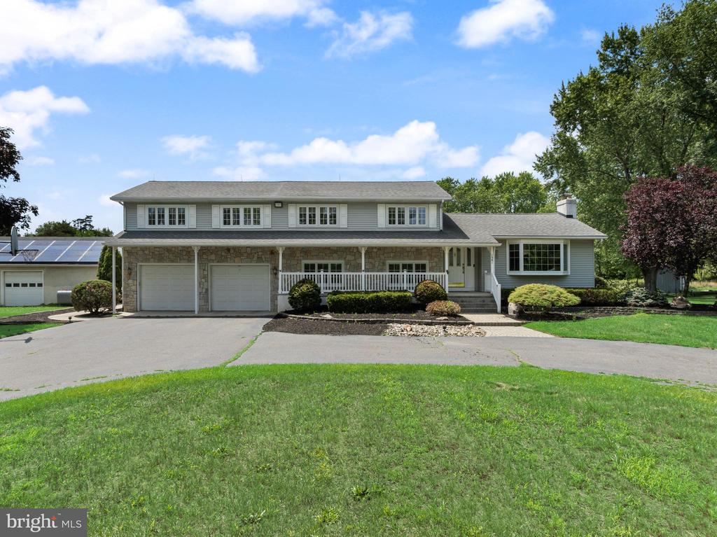1581 COMMISSIONERS ROAD