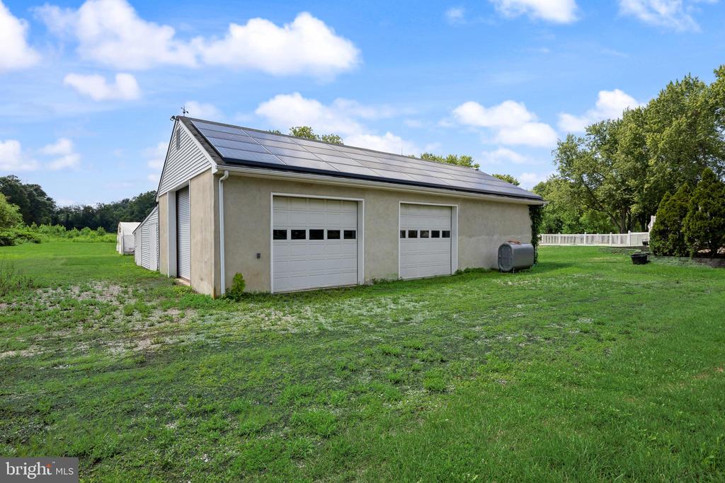 1581 COMMISSIONERS ROAD