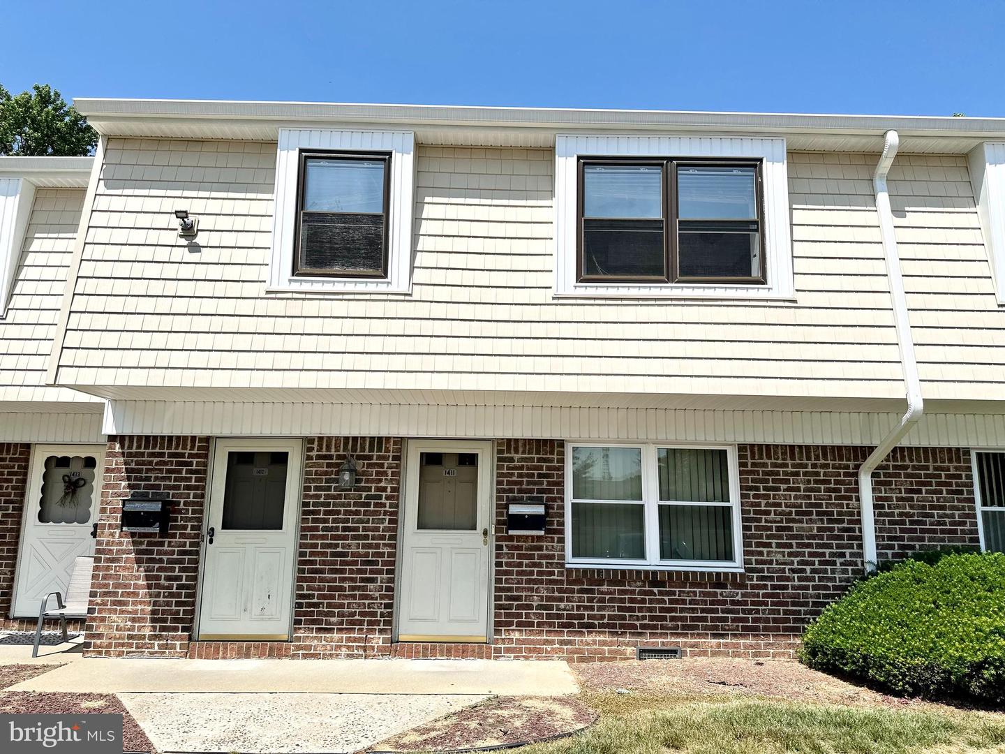 1412 Silver Ct