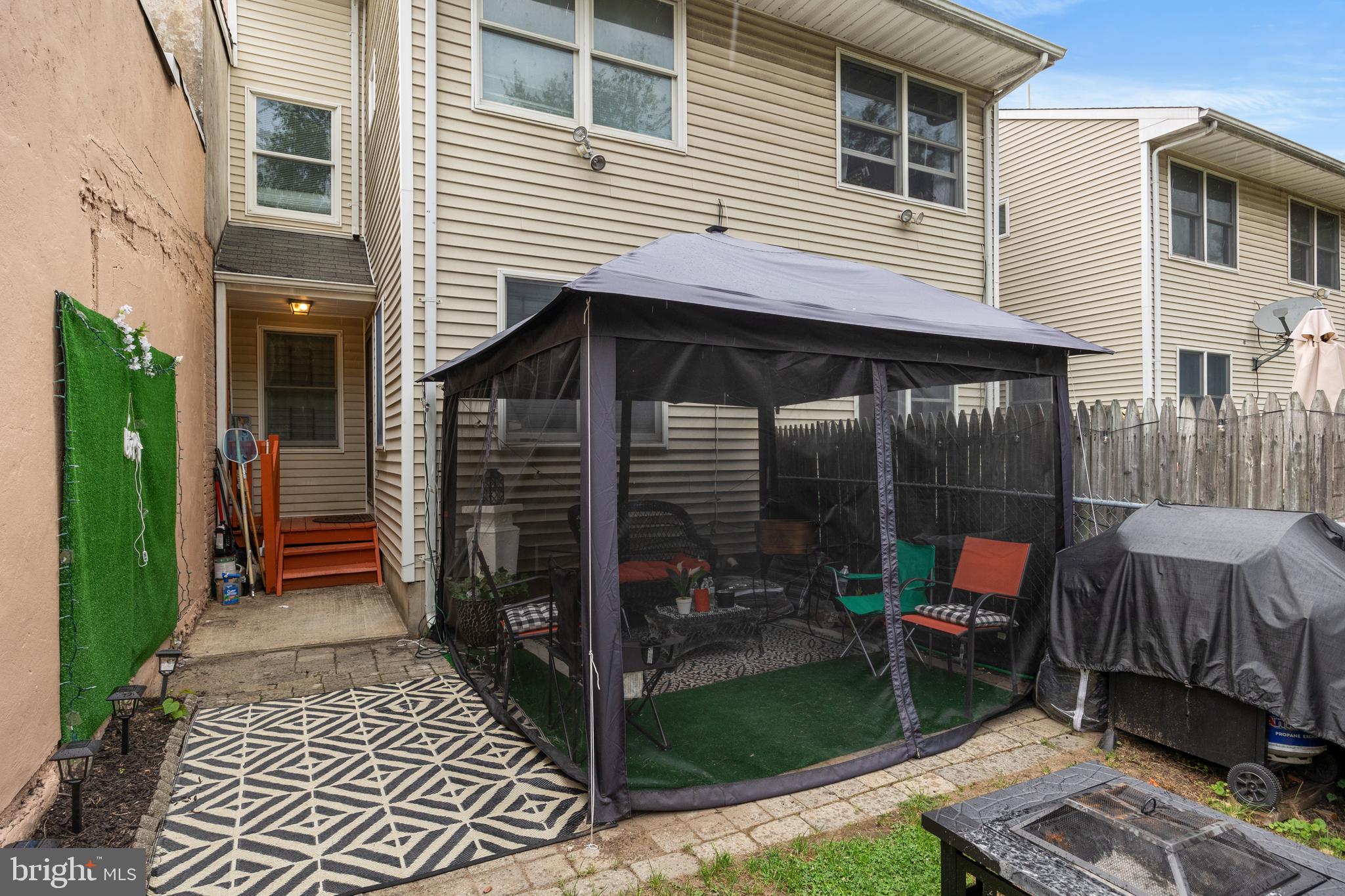 308 N Clinton Ave