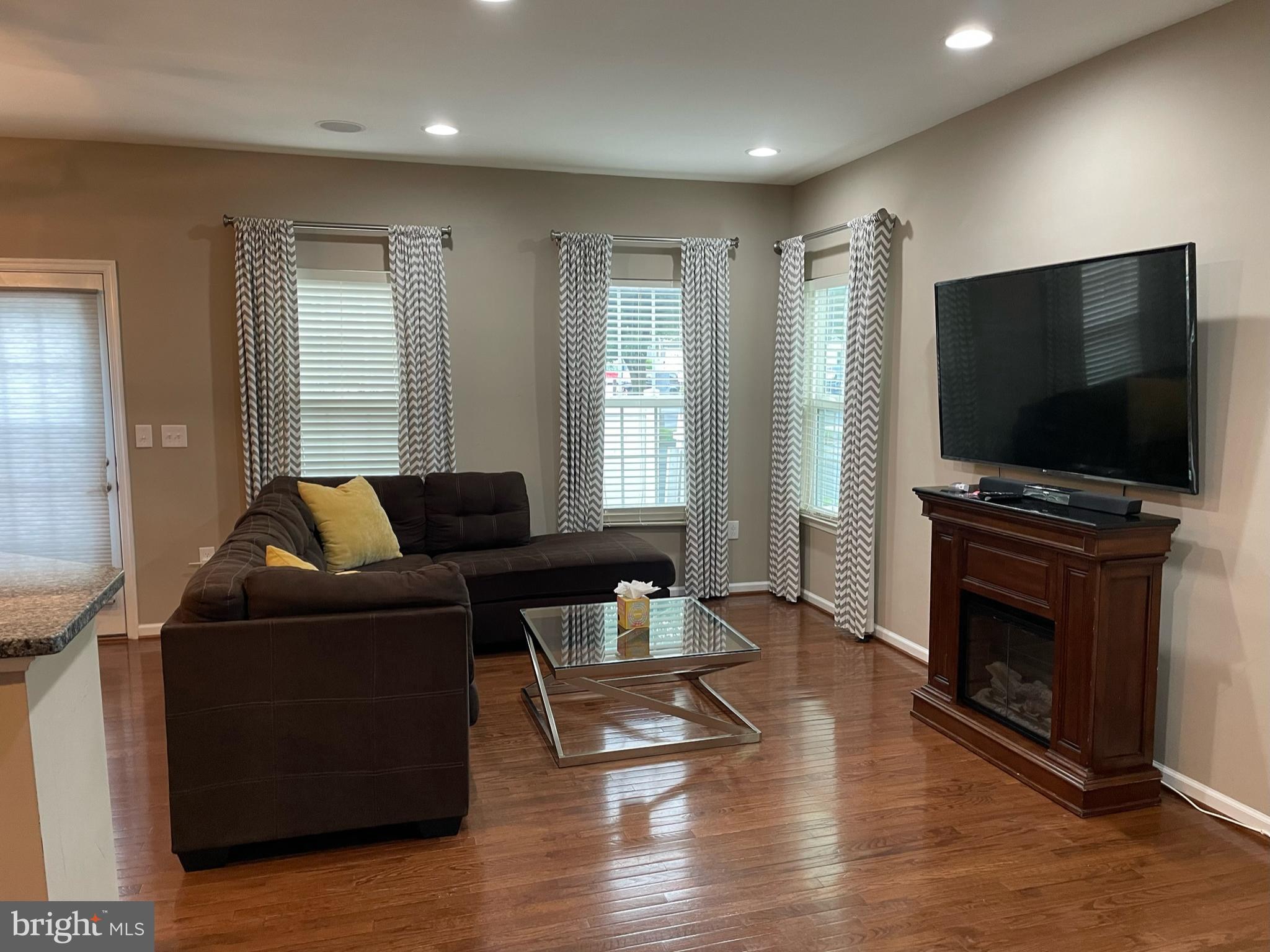 18 Panfili Ln