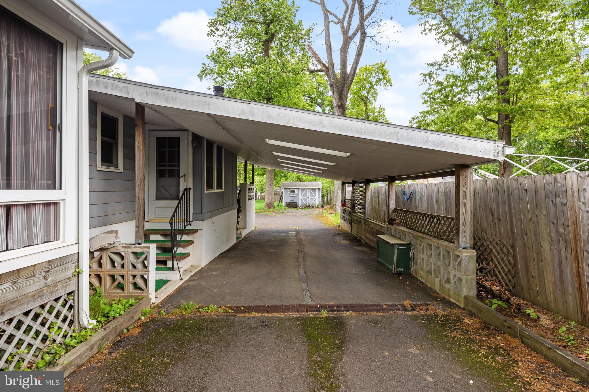 513 EGGERTS CROSSING ROAD