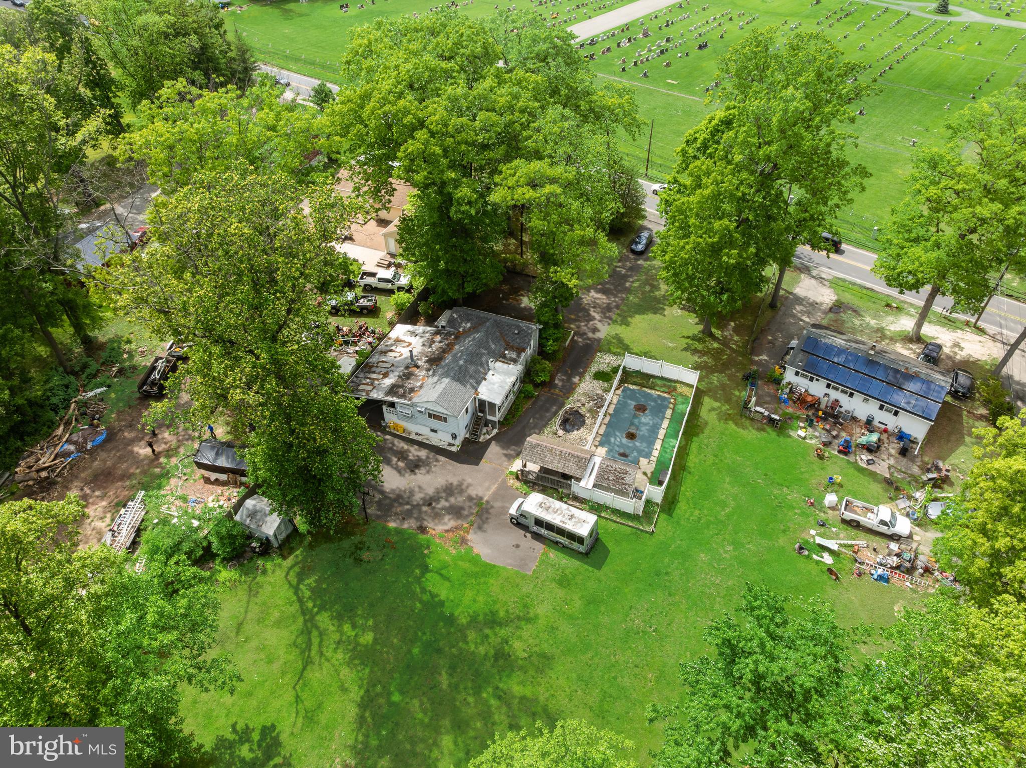 513 EGGERTS CROSSING ROAD