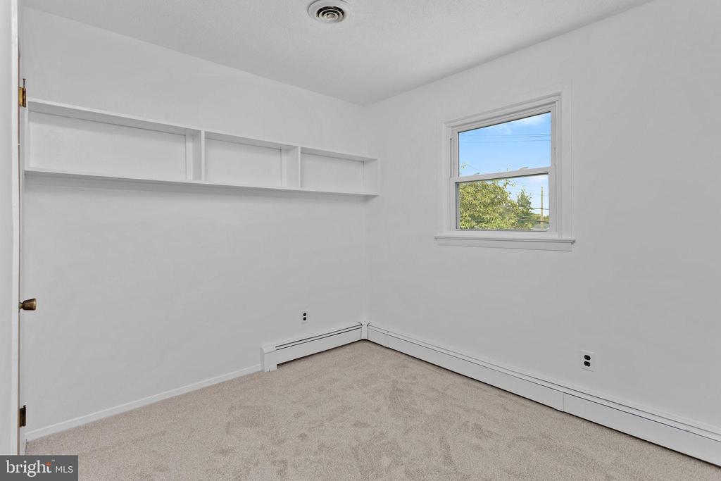 7 HEMPSTEAD ROAD