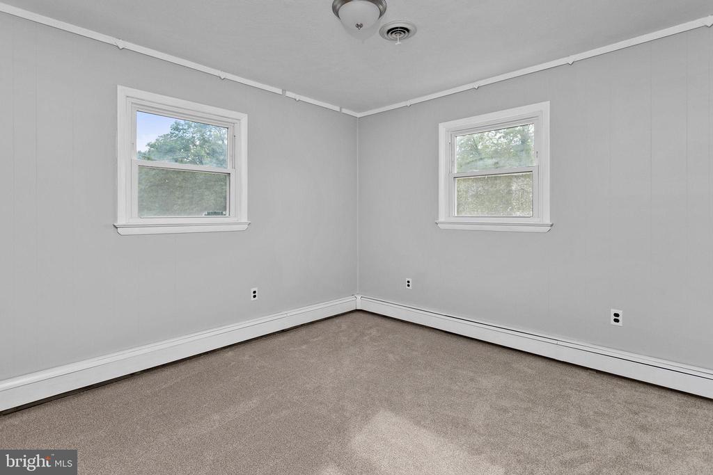 7 HEMPSTEAD ROAD