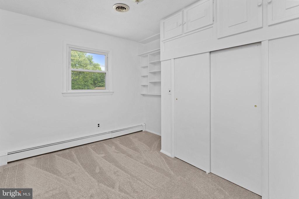 7 HEMPSTEAD ROAD