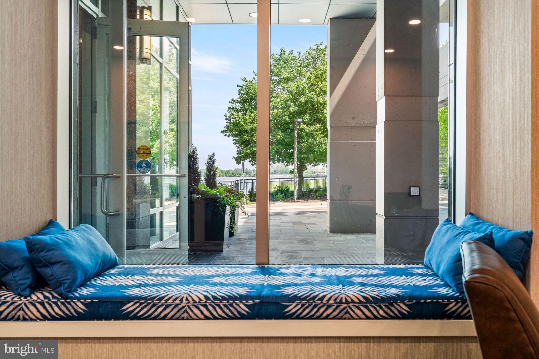 901 N Penn St #R1902