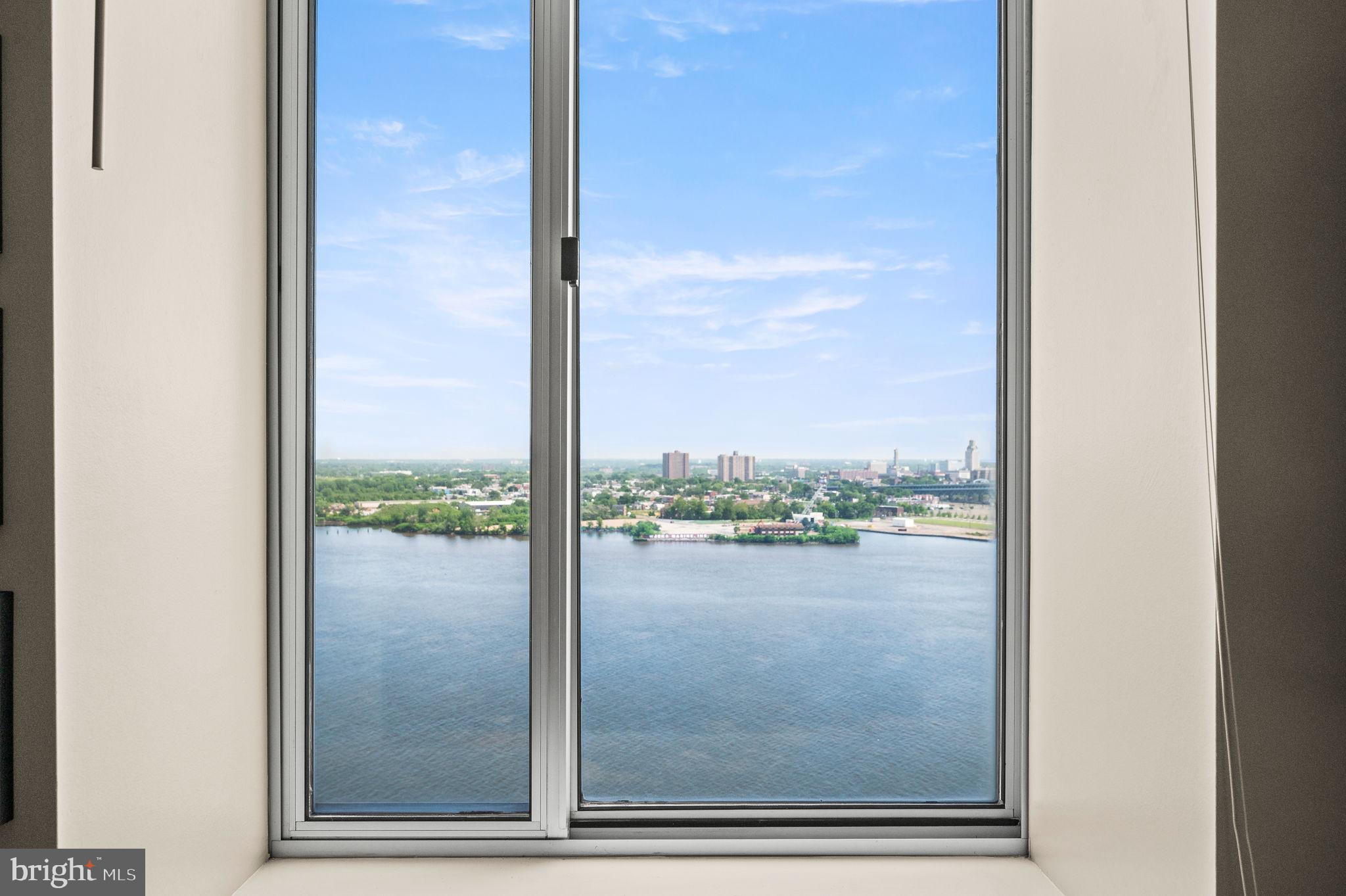 901 N Penn St #R1902