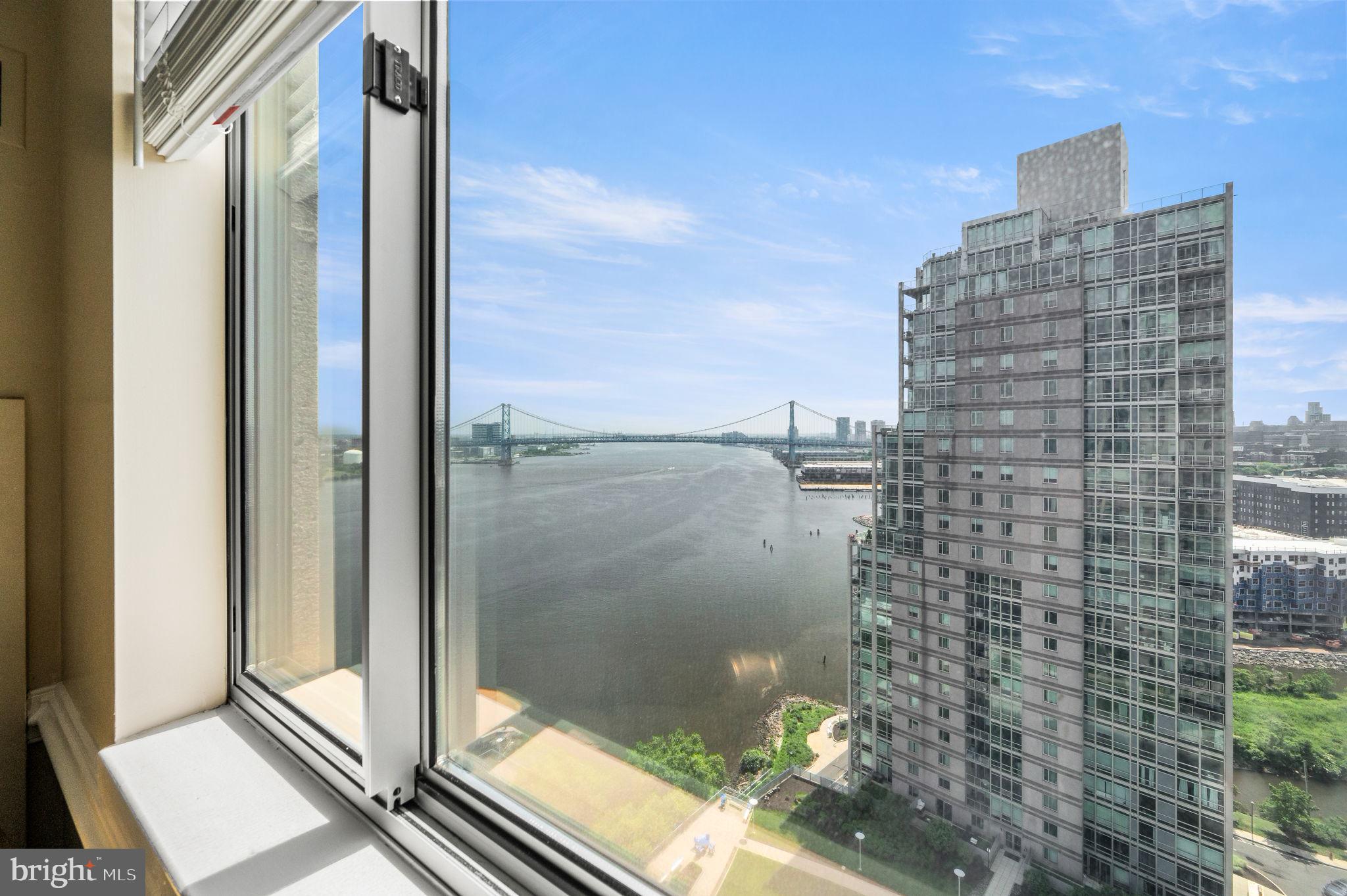 901 N Penn St #R1902