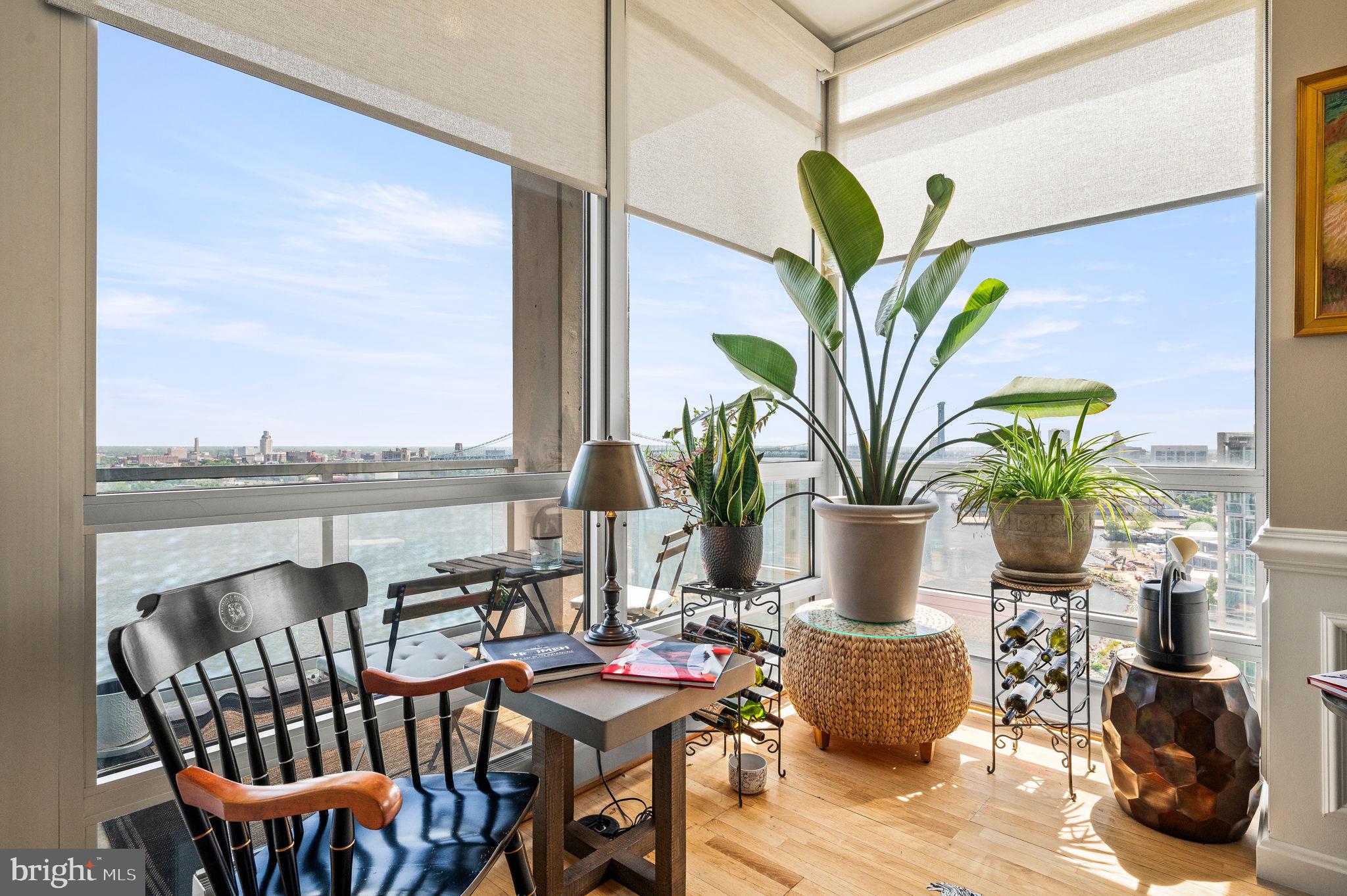 901 N Penn St #R1902