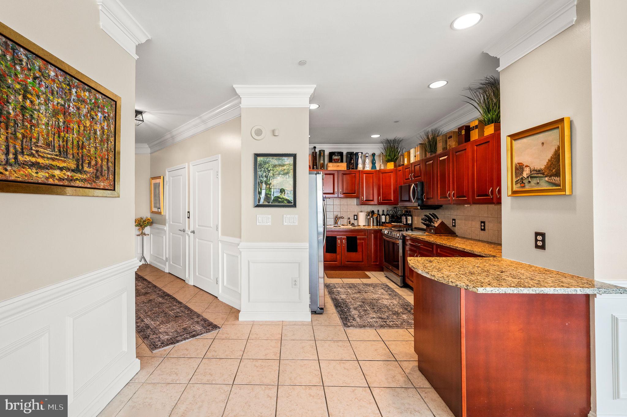 901 N Penn St #R1902