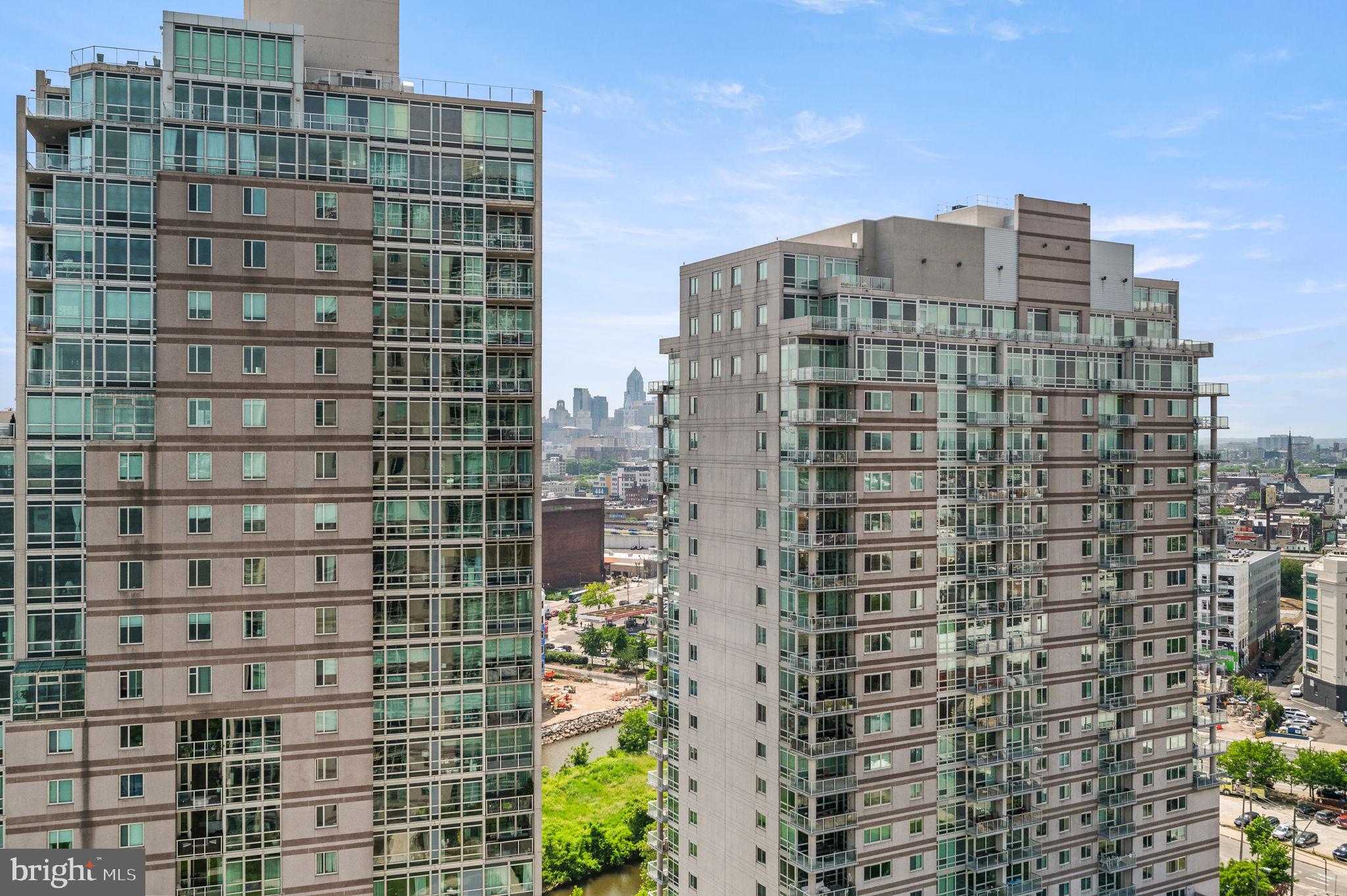 901 N Penn St #R1902