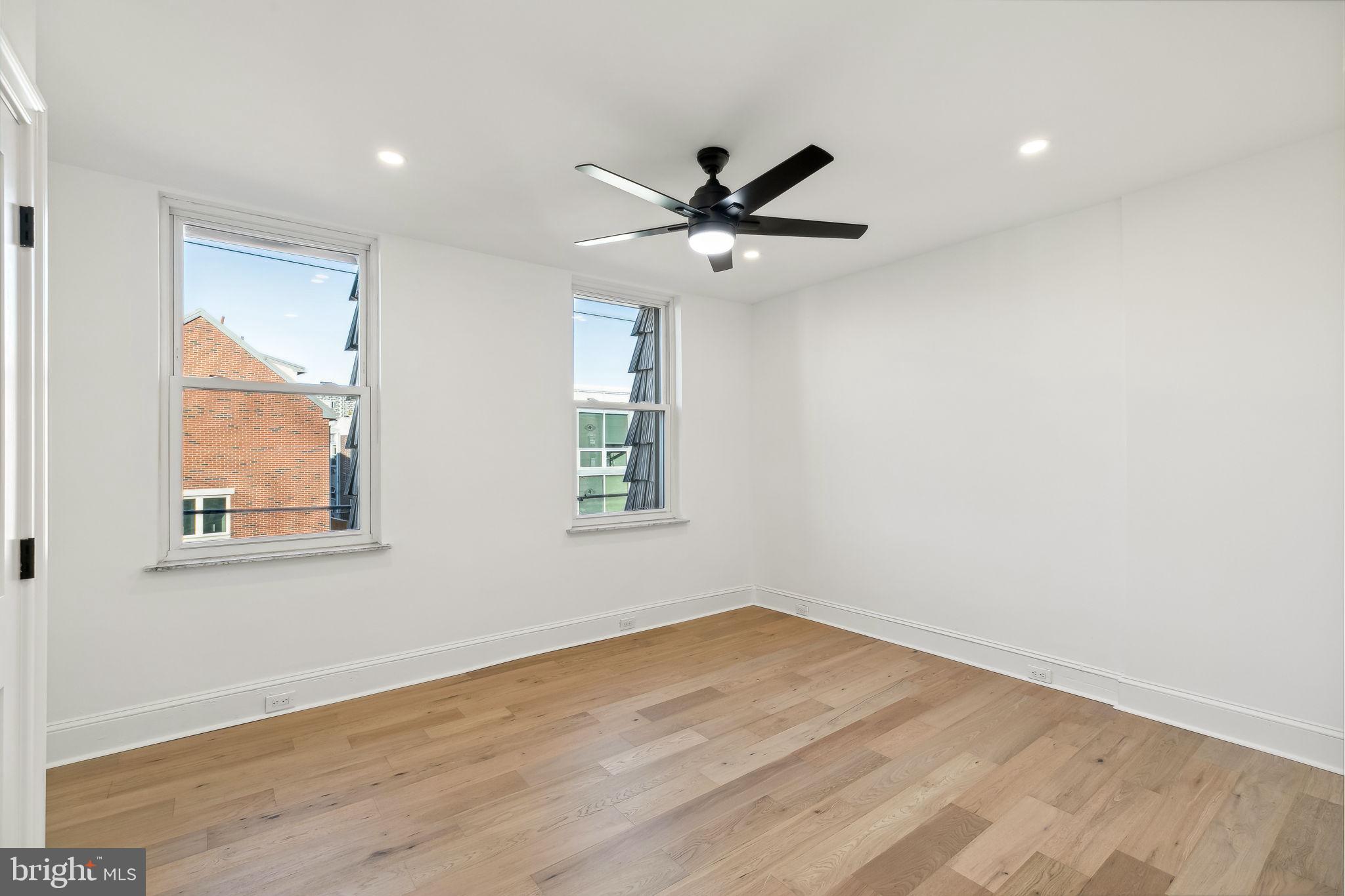 824 CHRISTIAN ST #3F