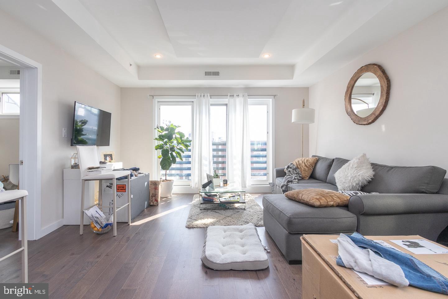 938 NEW MARKET STREET #301