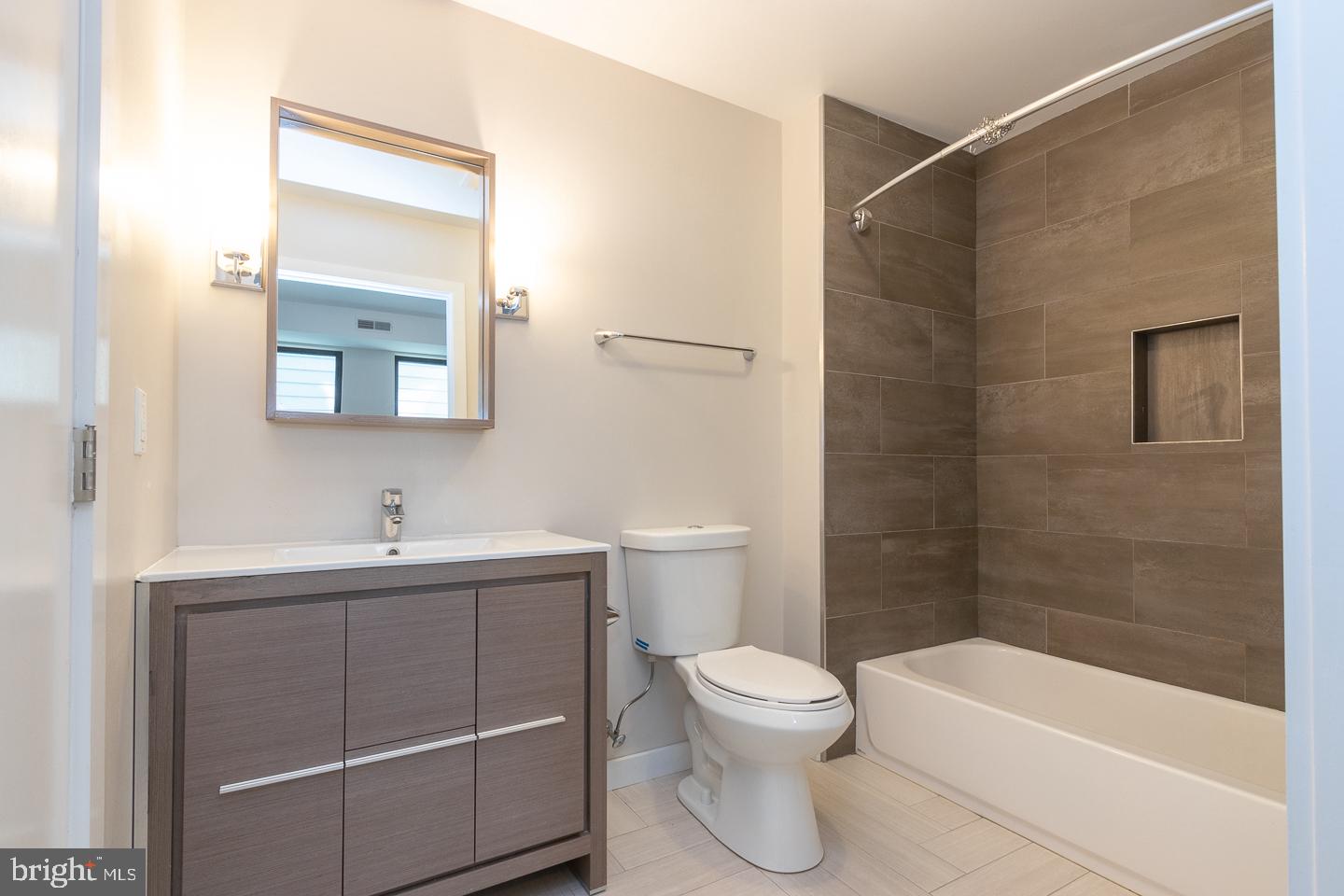 938 NEW MARKET STREET #301