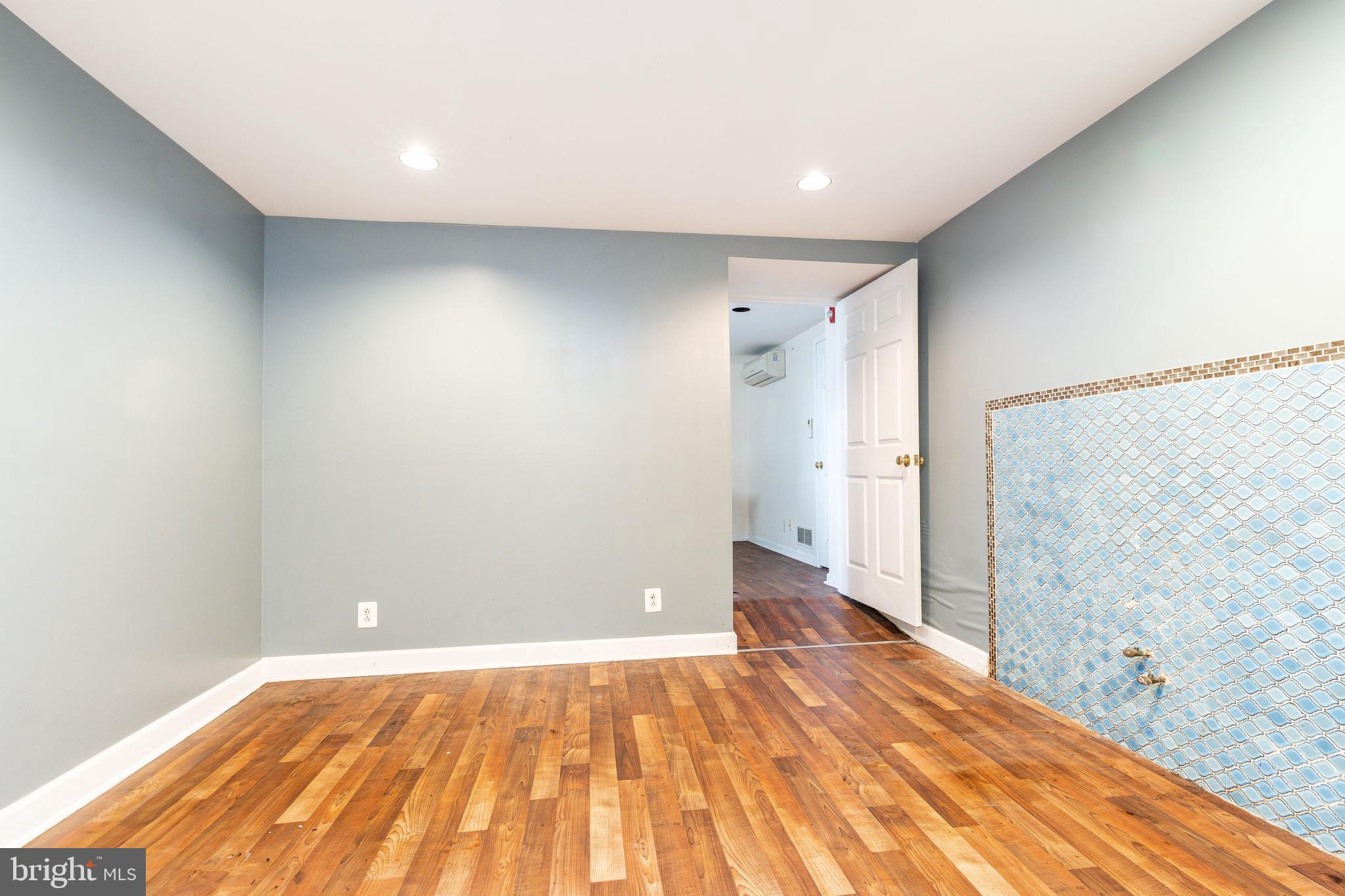 4338 Cresson St #Commercial