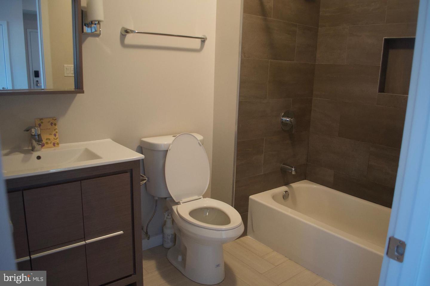 938 NEW MARKET STREET #302