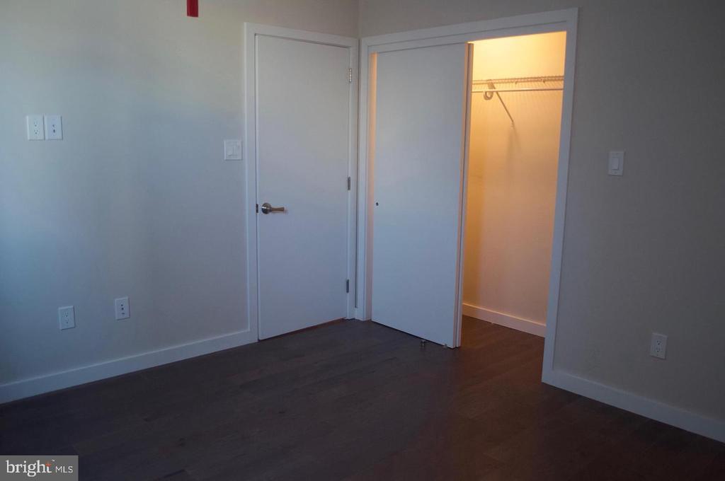 938 NEW MARKET STREET #302