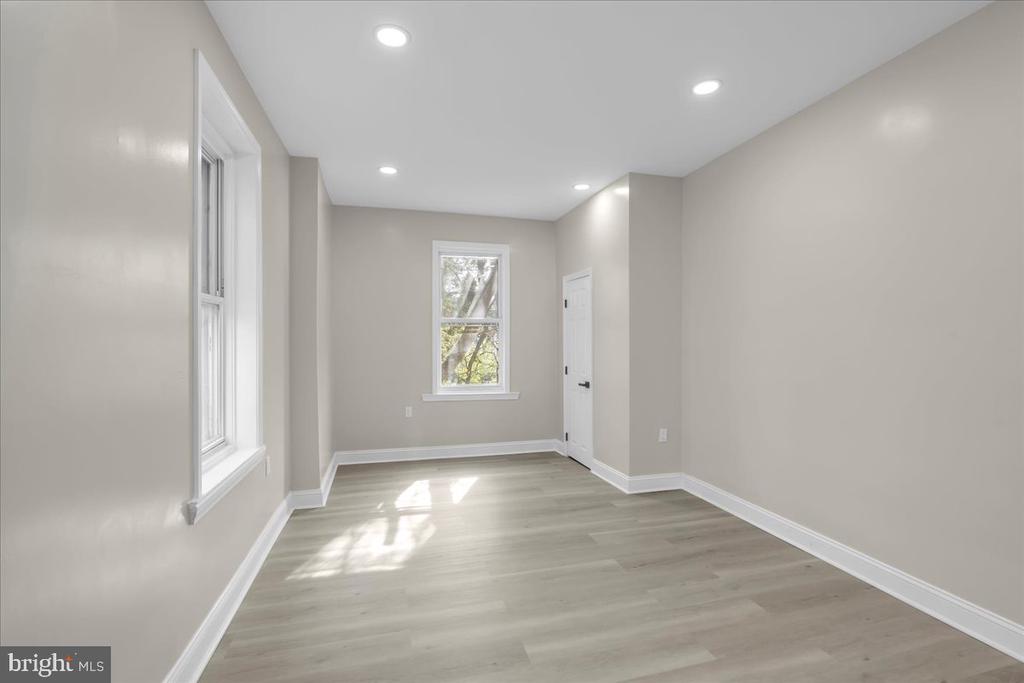 947 N 66TH STREET