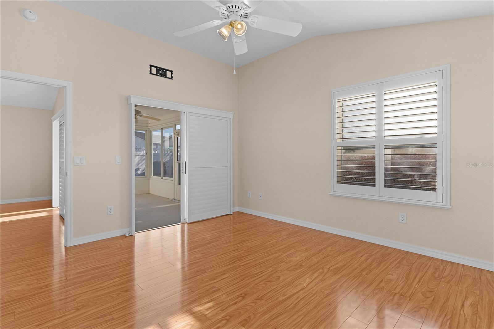 446 FLOSSMOOR CT