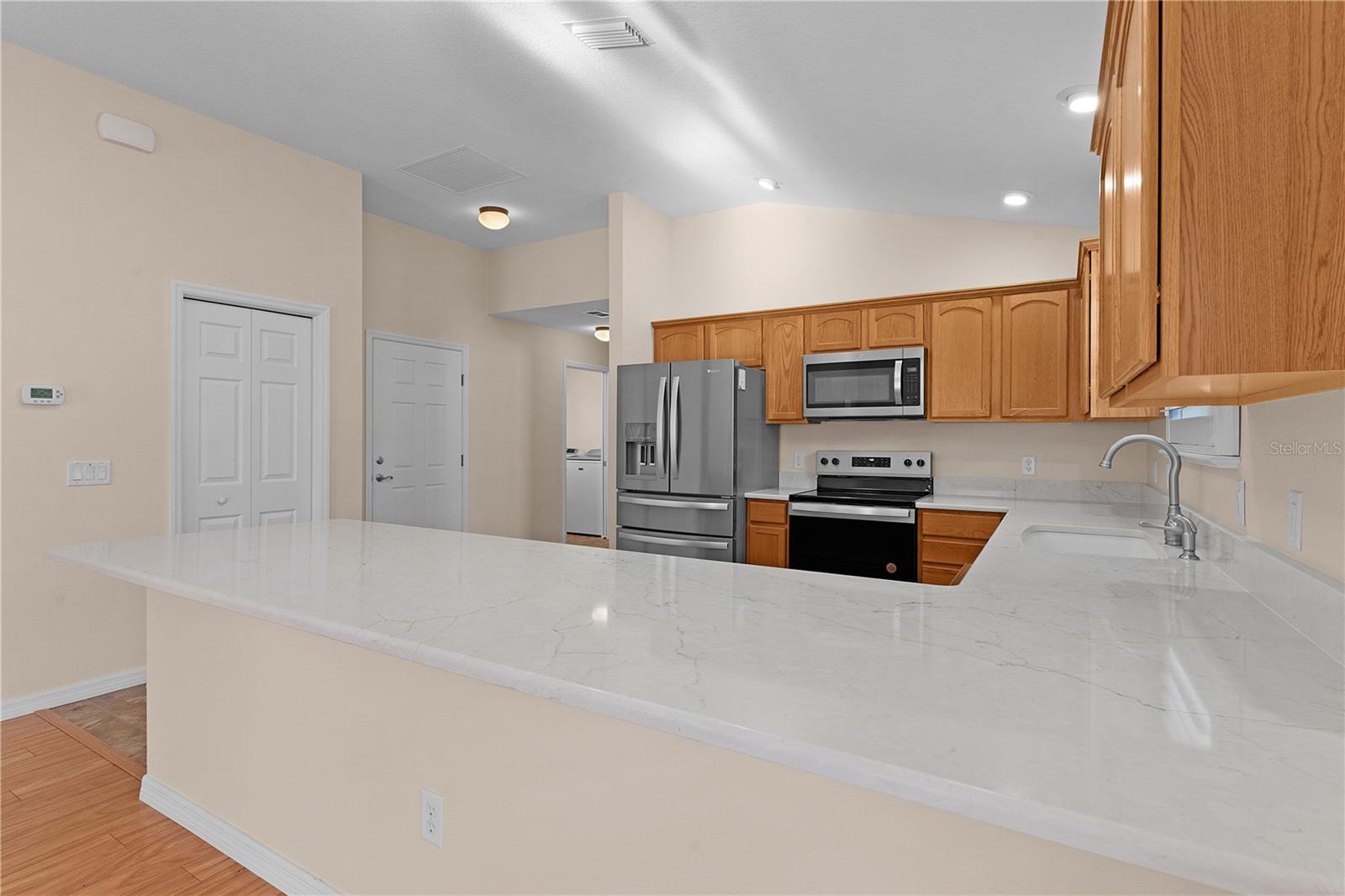 446 FLOSSMOOR CT