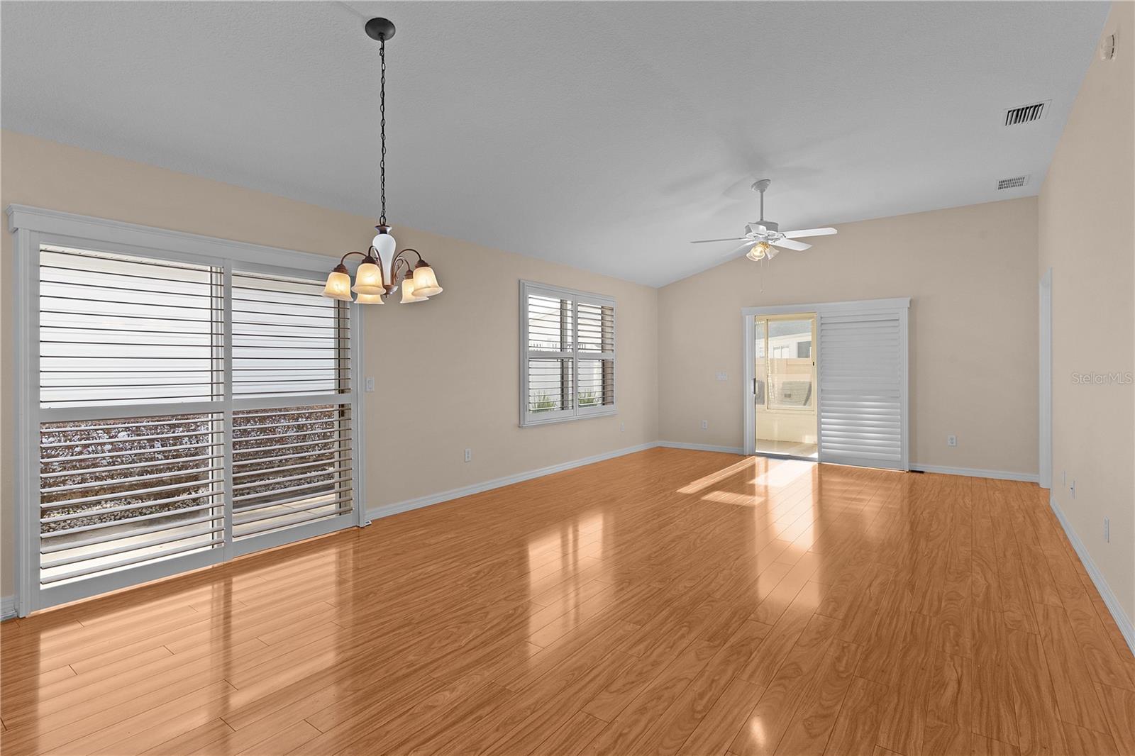 446 FLOSSMOOR CT