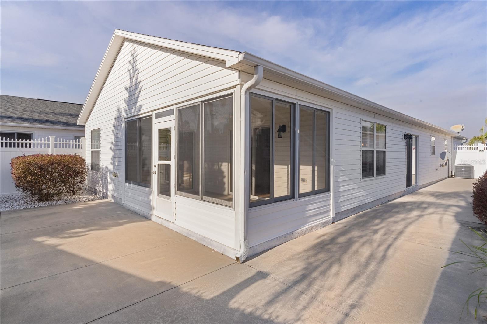 446 FLOSSMOOR CT