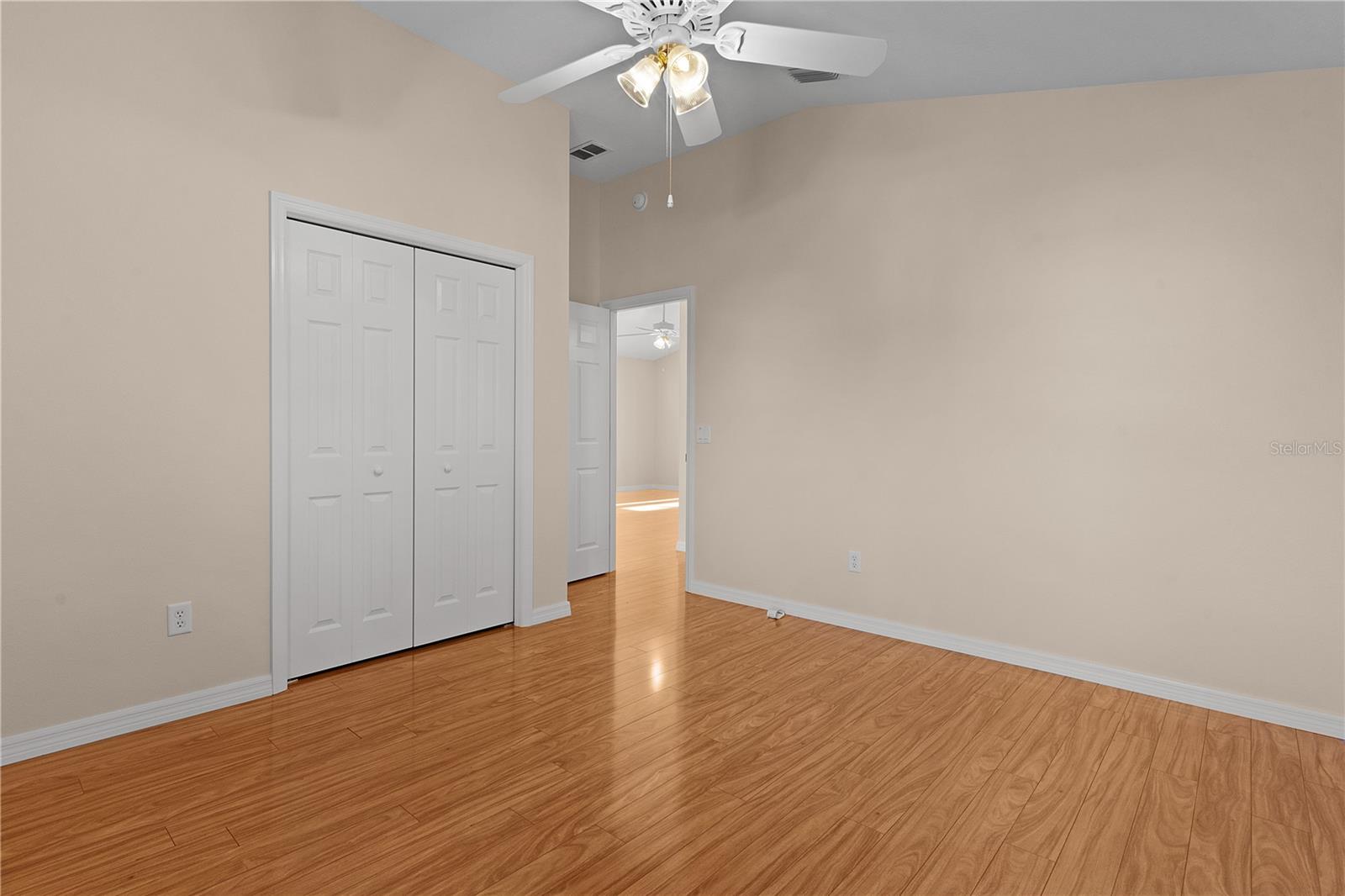 446 FLOSSMOOR CT
