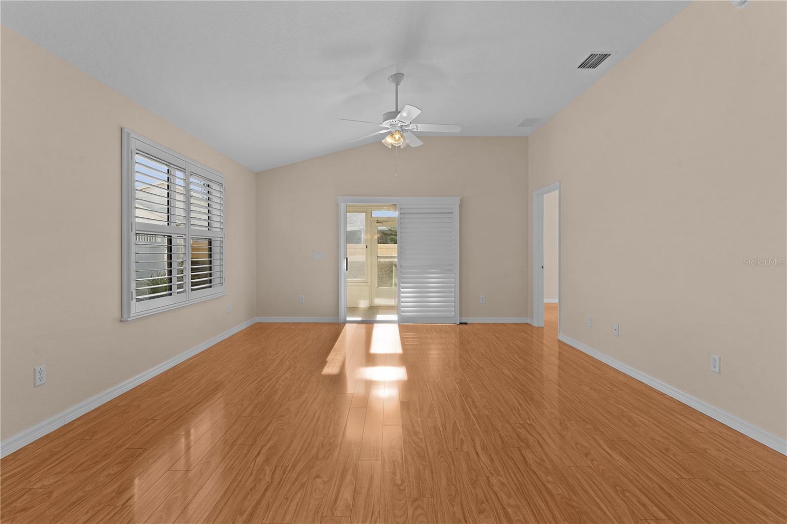 446 FLOSSMOOR CT